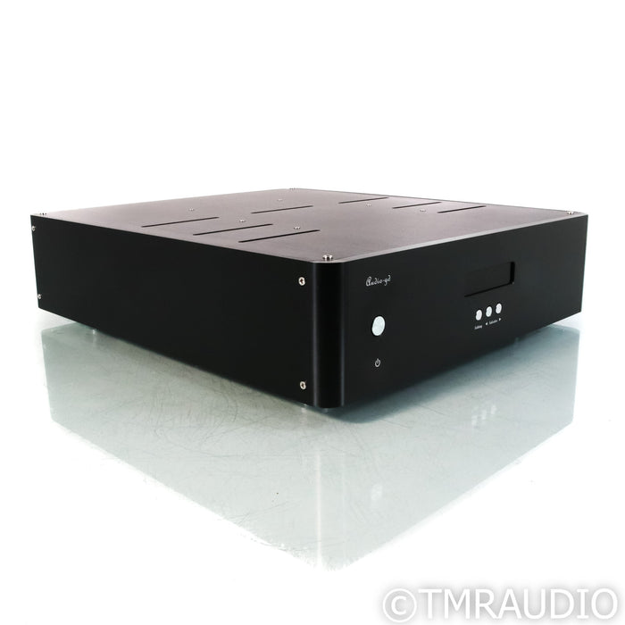 Audio-gd R-7HE MK2 DAC; D/A Converter