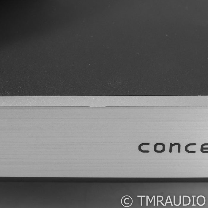 Clearaudio Concept Belt Drive Turntable with Hana EH MC Cartridge