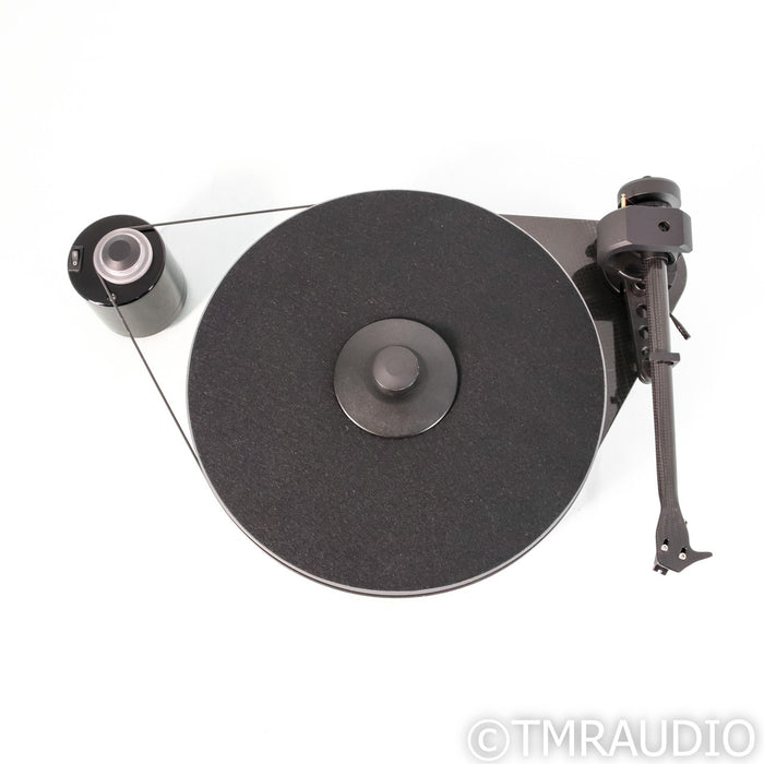 Pro-Ject RPM 5 Carbon Belt-Drive Turntable; Black w/ Sumiko Amethyst MM