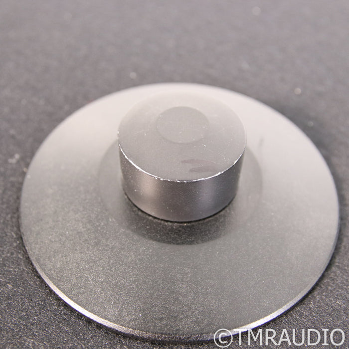 Pro-Ject RPM 5 Carbon Belt-Drive Turntable; Black w/ Sumiko Amethyst MM