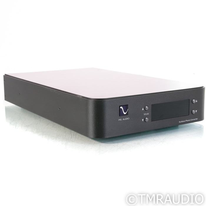 PS Audio NuWave Phono Converter MM & MC Phono Preamplifier; A/D Converter
