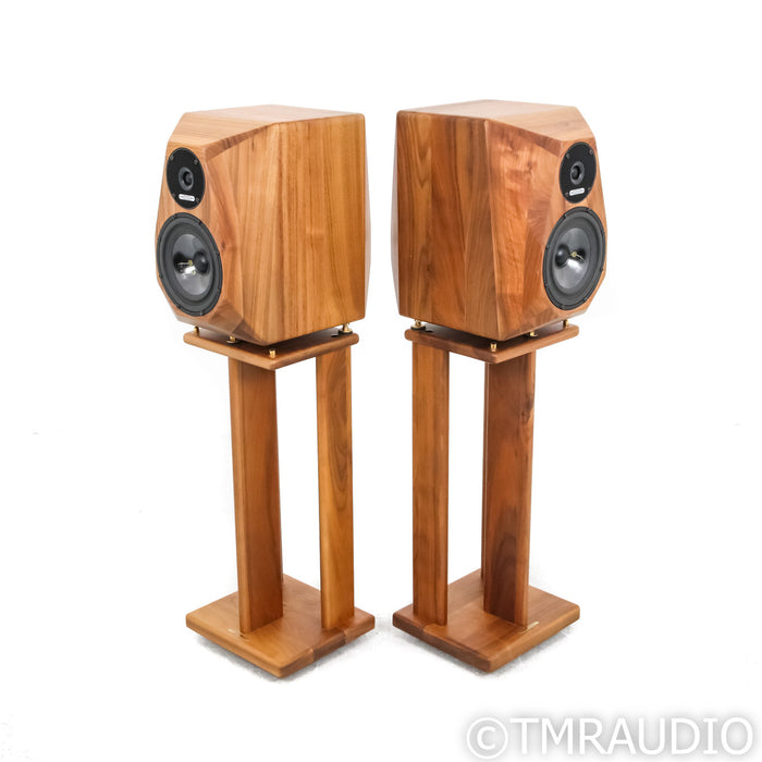 Diapason Adamantes III 25th Anniversary Edition; Walnut Pair with Stands