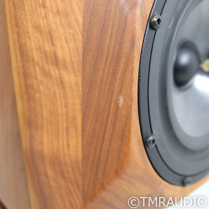 Diapason Adamantes III 25th Anniversary Edition; Walnut Pair with Stands