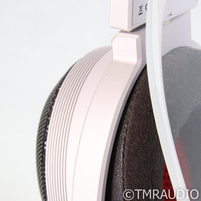 T+A Solitaire P Open Back Planar-Magnetic Headphones Headphones