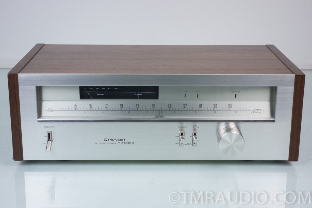 Pioneer TX-6800 Vintage AM / FM Stereo Tuner