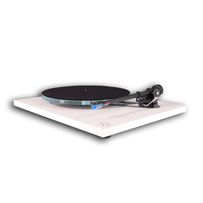 Rega Planar 3 Belt Drive Turntable;  White w/ Elys 2 MM Cartridge