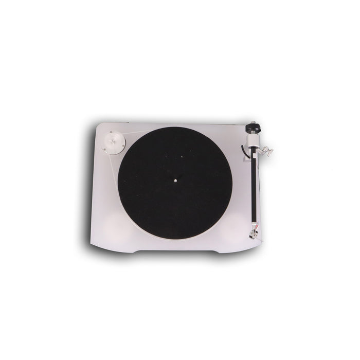 Marantz TT-15 Belt-Drive Turntable; White w/ Clearaudio Virtuoso Ebony Wood MM