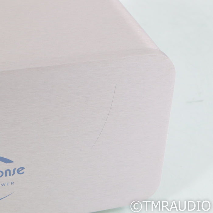 Audience aR6-T4 Power Conditioner; Front Row Power Cable Upgrade