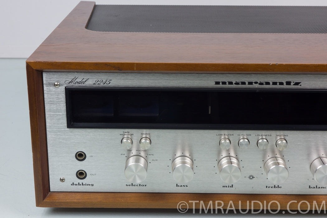 Marantz 2245 Vintage AM / FM Receiver