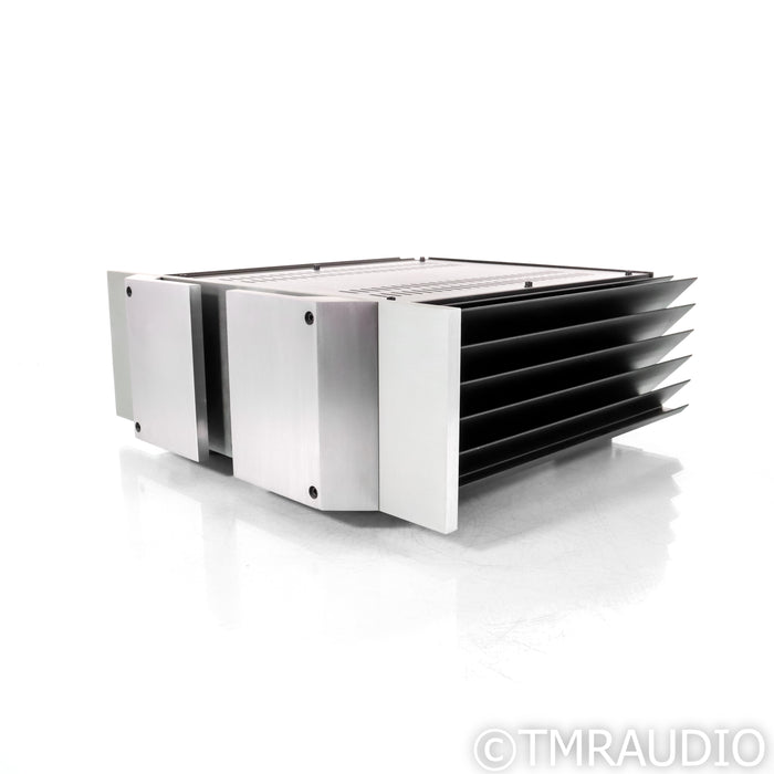 Pass Labs X5 5-Channel Power Amplifier