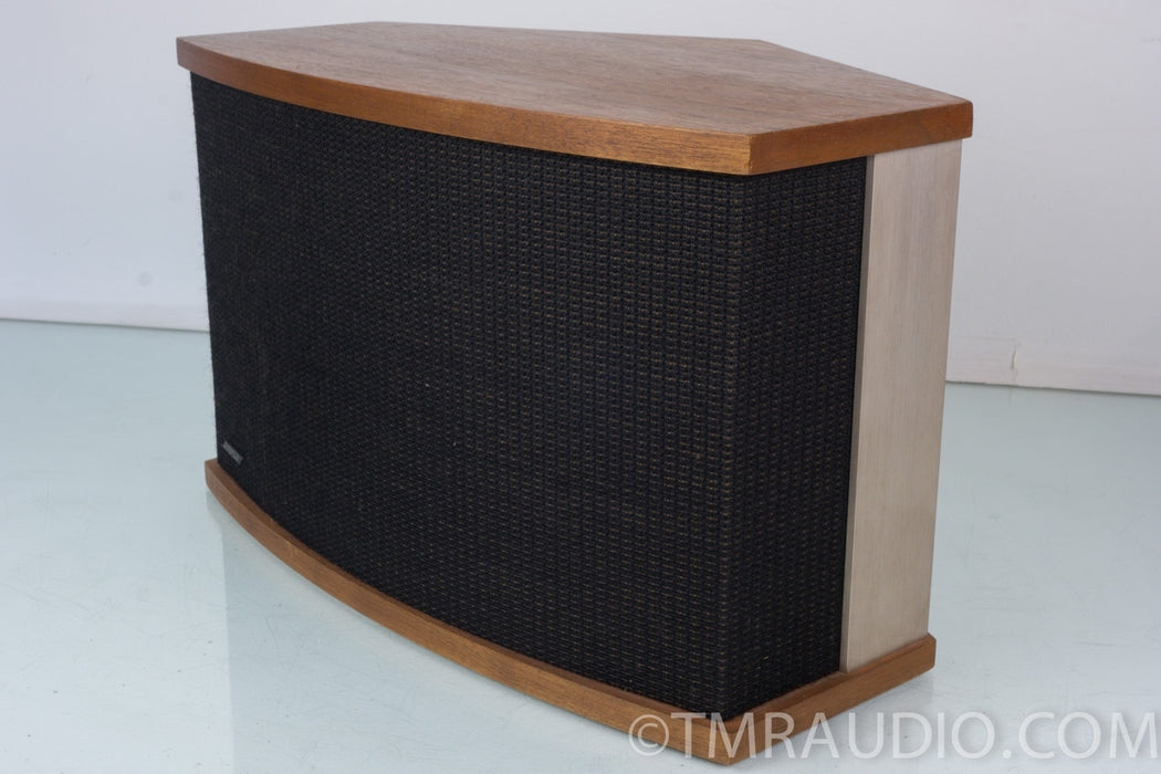 Bose 901 Series V Direct Reflecting Speakers with Equalizer / EQ