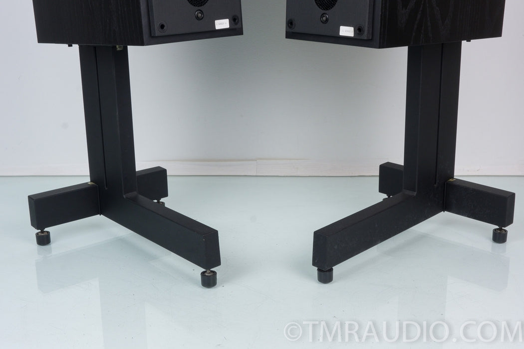 Meridian M20 Active Speakers with Stands