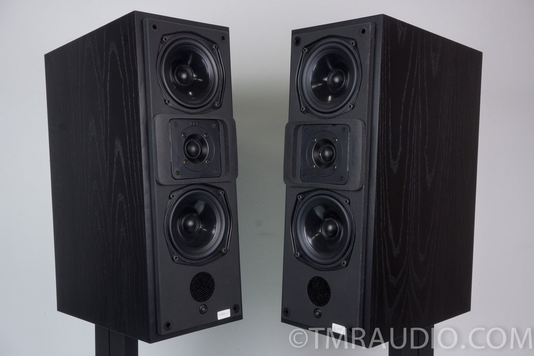 Meridian M20 Active Speakers with Stands