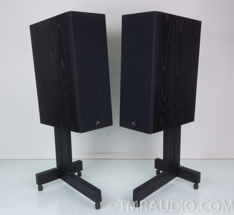 Meridian M20 Active Speakers with Stands