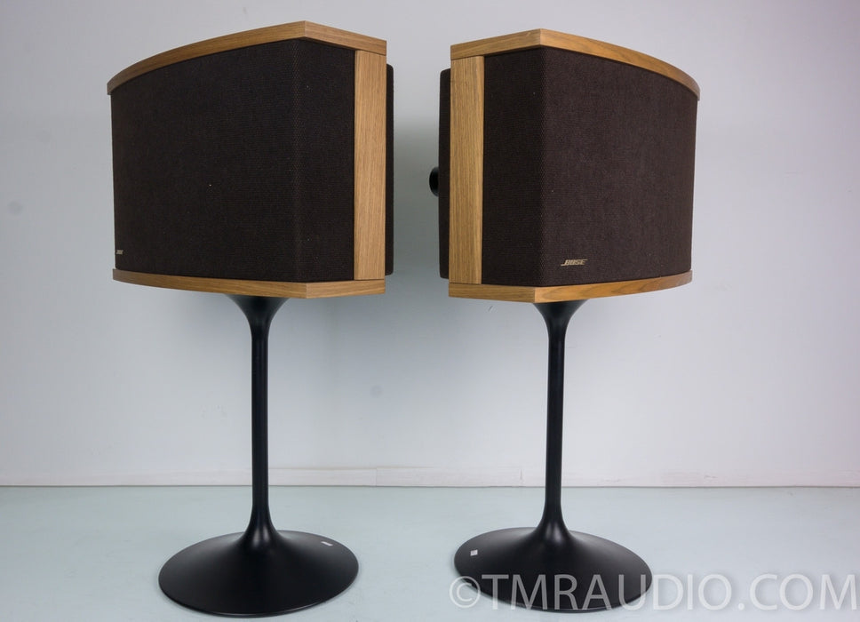Bose 901 Series VI Speakers Near Mint w/ EQ, Tulip Stands