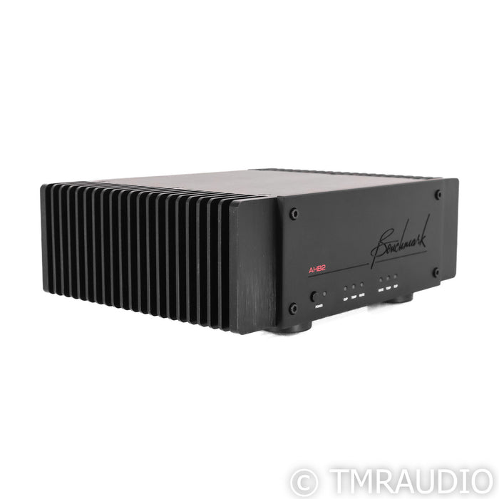 Benchmark Media AHB2 Stereo & Mono Power Amplifier