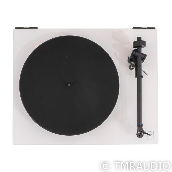 Rega Planar 1 Plus Belt Drive Turntable; White w/ Rega Carbon MM Cartridge