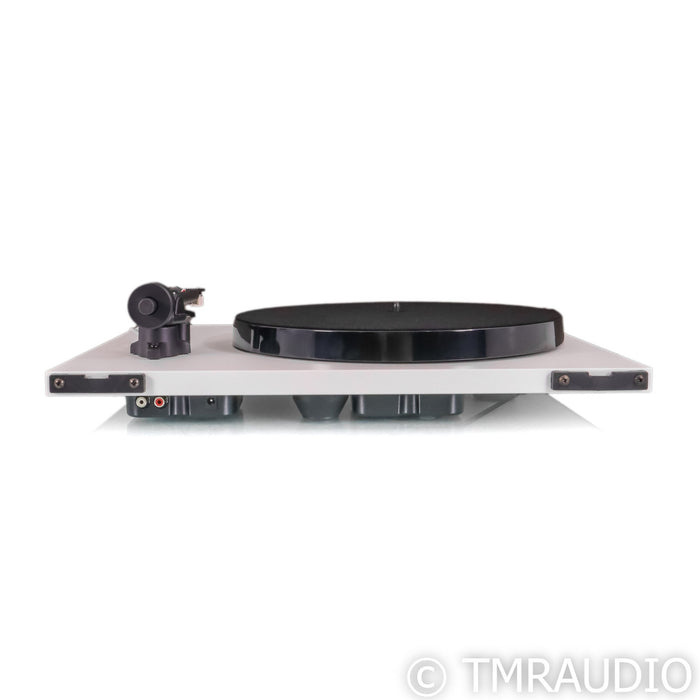 Rega Planar 1 Plus Belt Drive Turntable; White w/ Rega Carbon MM Cartridge