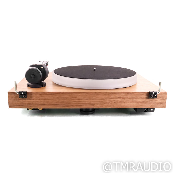 Pro-Ject X2 Belt-Drive Turntable; Sumiko Moonstone MM Cartridge