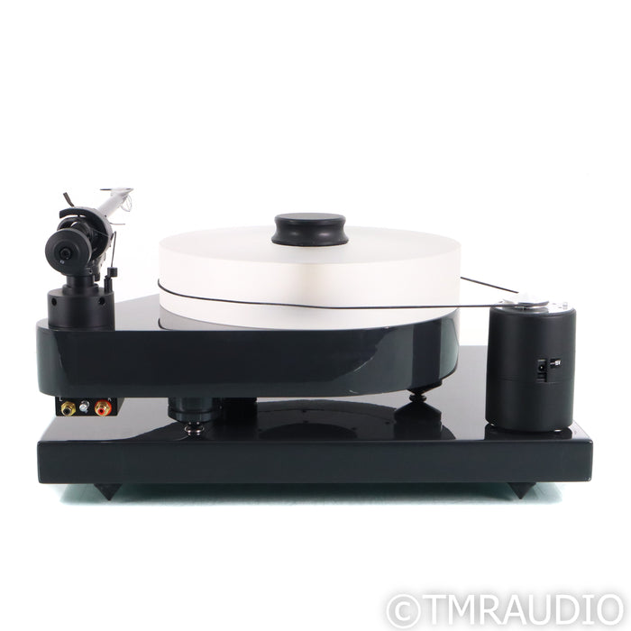 Pro-Ject RM 10 Belt Drive Turntable; Ground It Deluxe 1 Base (No Cartridge)