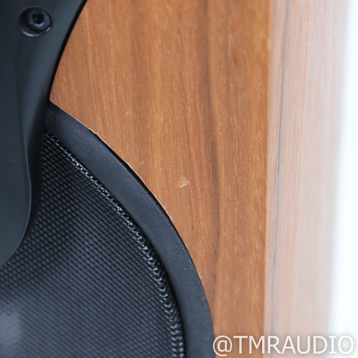 Linn Akudorik (Passive) Bookshelf Speakers; Walnut Pair with Stands