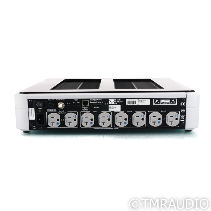PS Audio PerfectWave Power Plant 5 AC Power Line Regenerator (No Remote)