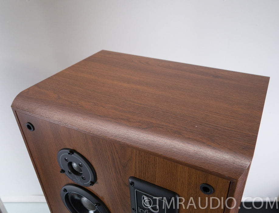 Infinity SM152 Floorstanding Speakers - Beautiful Near Mint Pair!