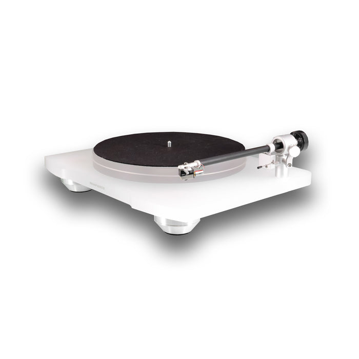 Marantz TT-15 Belt-Drive Turntable; Clearaudio Virtuoso Wood MM