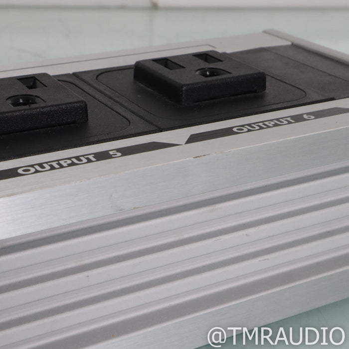 IsoTek EVO3 Sirius 6 Outlet AC Power Distributor