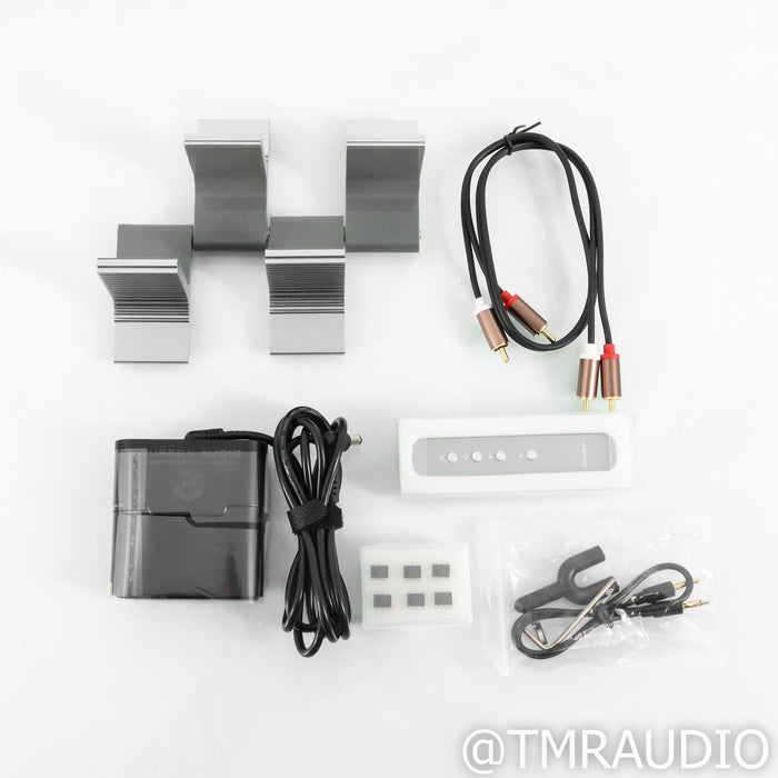 Burson Audio Soloist 3X GT Headphone Amplifier; w/ Supercharger & Stand