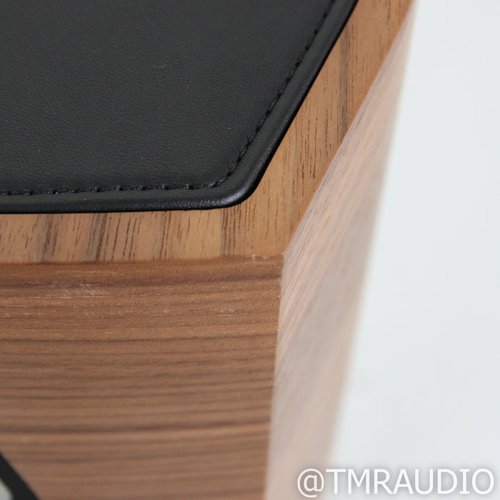 Sonus Faber Sonetto II Bookshelf Speakers; Walnut Pair w/ Stands