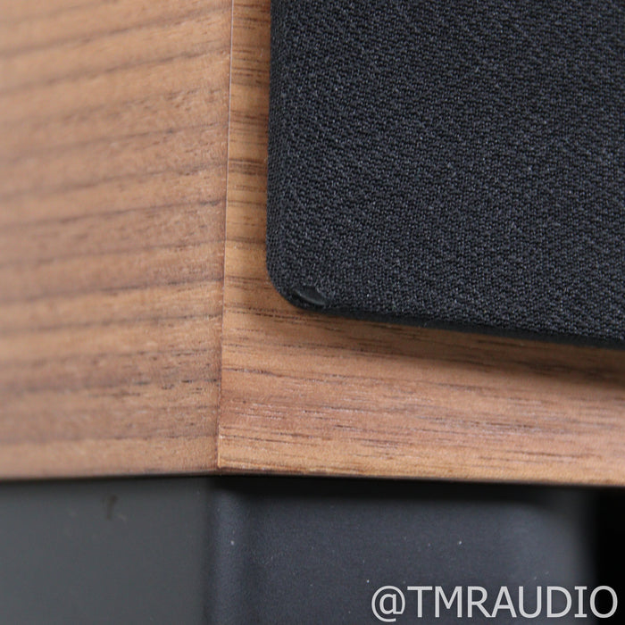 Sonus Faber Sonetto II Bookshelf Speakers; Walnut Pair w/ Stands