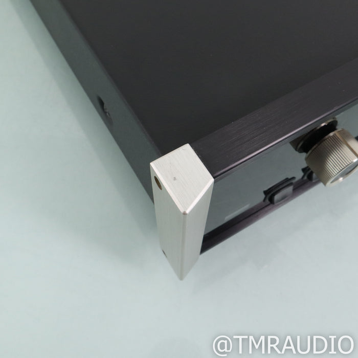 McIntosh C15 Stereo Preamplifier; MM Phono