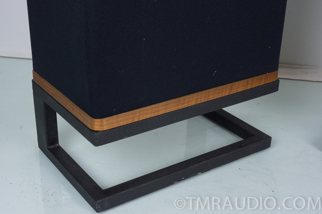 Vandersteen Model 2 Floorstanding Speakers w/ Sound Anchor Stands