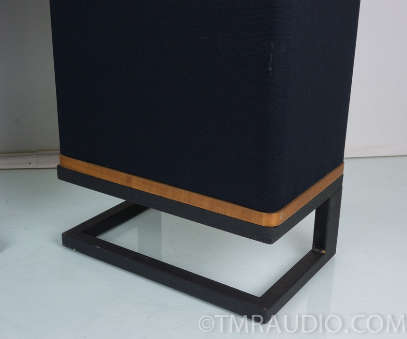 Vandersteen Model 2 Floorstanding Speakers w/ Sound Anchor Stands