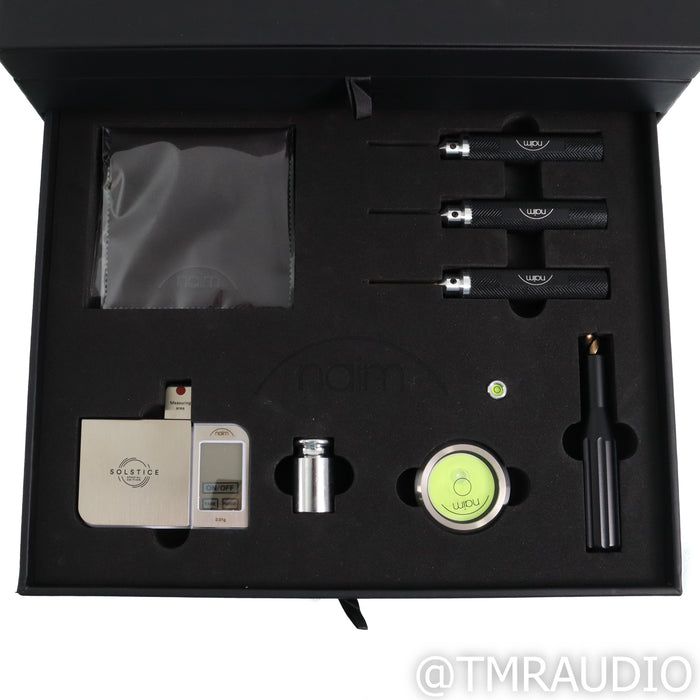 Naim Solstice Turntable; Equinox MC cartridge; Aro 9" Tonearm