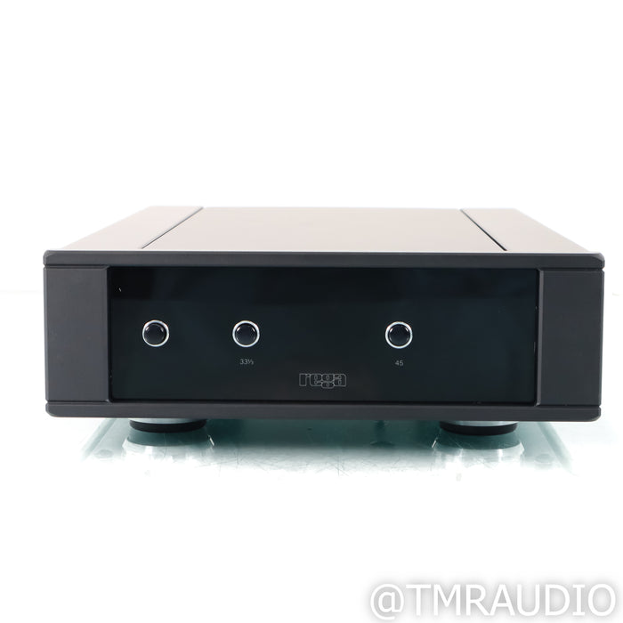 Rega Planar 10 Belt Drive Turntable; Apheta 3 MC Cartridge
