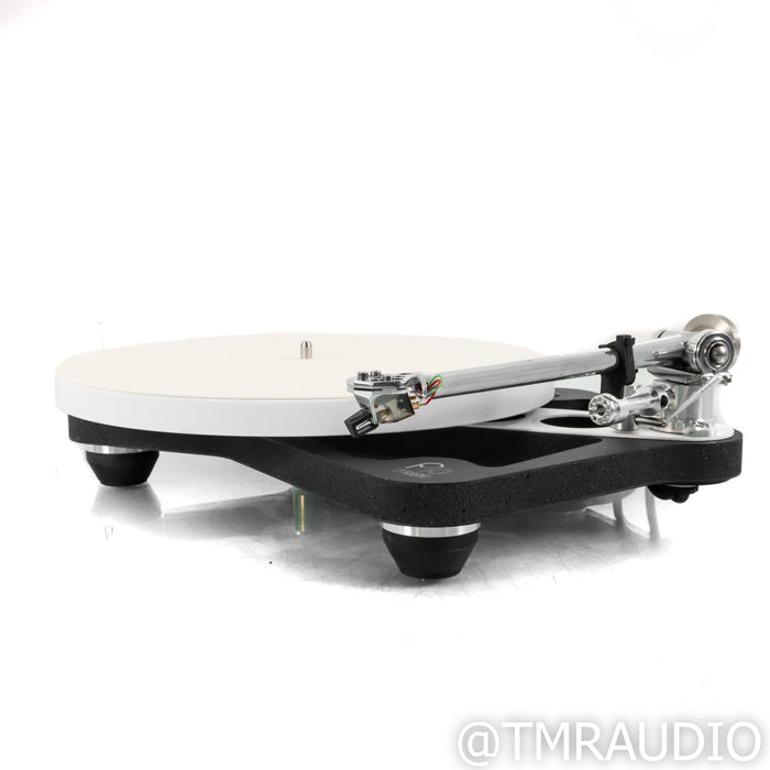 Rega Planar 10 Belt Drive Turntable; Apheta 3 MC Cartridge