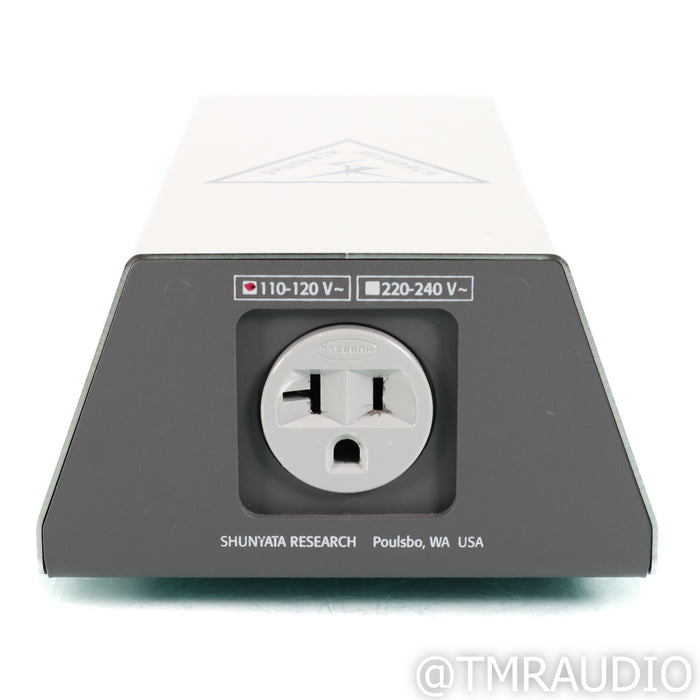 Shunyata Research Venom AMP 1 AC Power Line Conditioner