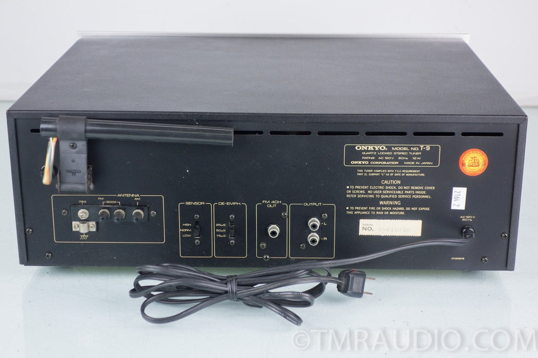 Onkyo T-9 Vintage AM / FM Stereo Tuner