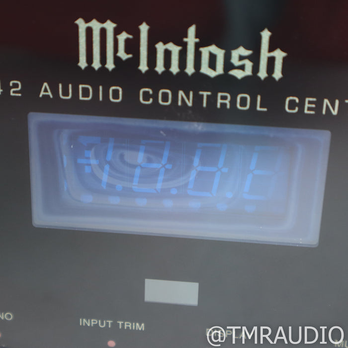 McIntosh C42 Stereo Preamplifier; MM Phono