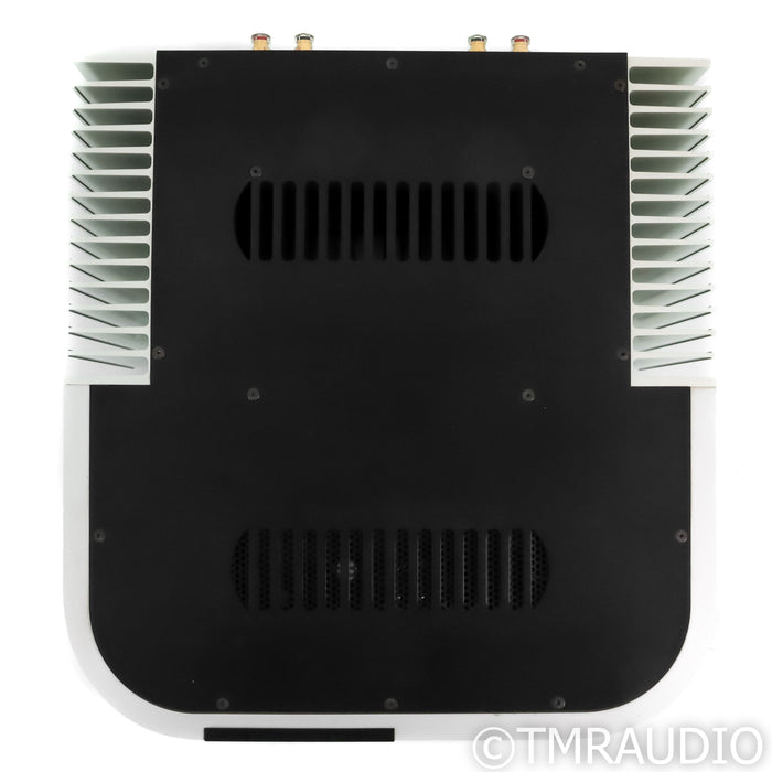 Classe CA-3200 Three Channel Power Amplifier (Third Channel Non-Functional)