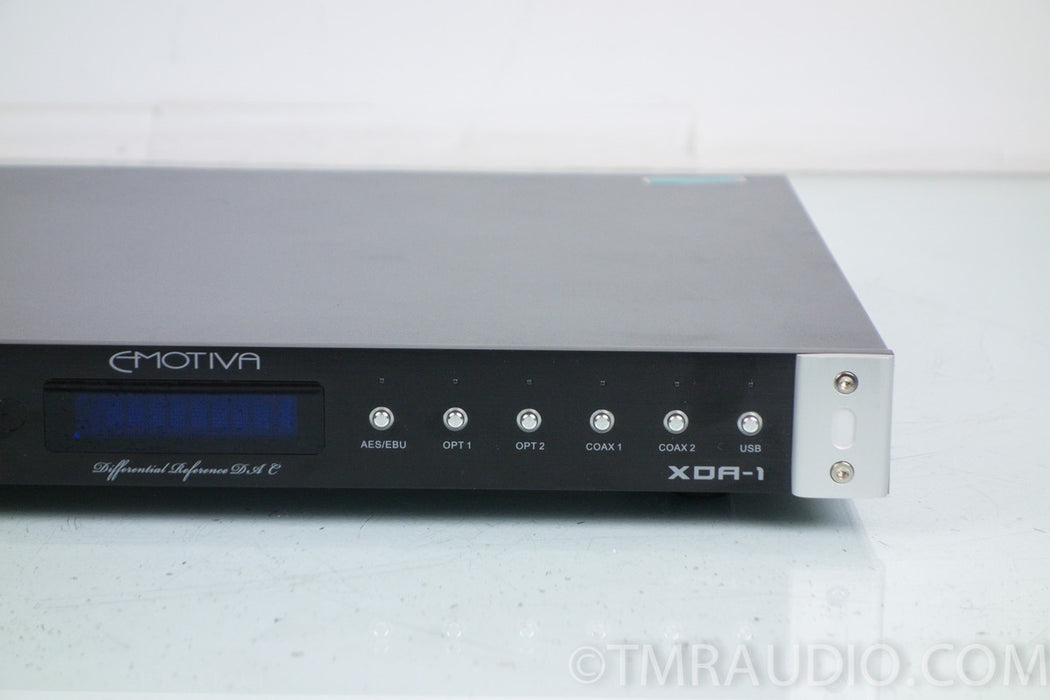 Emotiva XDA-1 Digital / Analog Converter