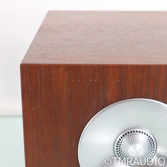 Paradigm Prestige 15B Bookshelf Speakers; Walnut Pair