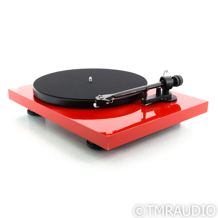 Pro-Ject Debut Carbon EVO Belt-Drive Turntable; Red with Sumiko Rainier MM