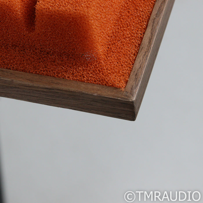 JBL James Lansing L100 Classic Bookshelf Speakers; Pair with Stands