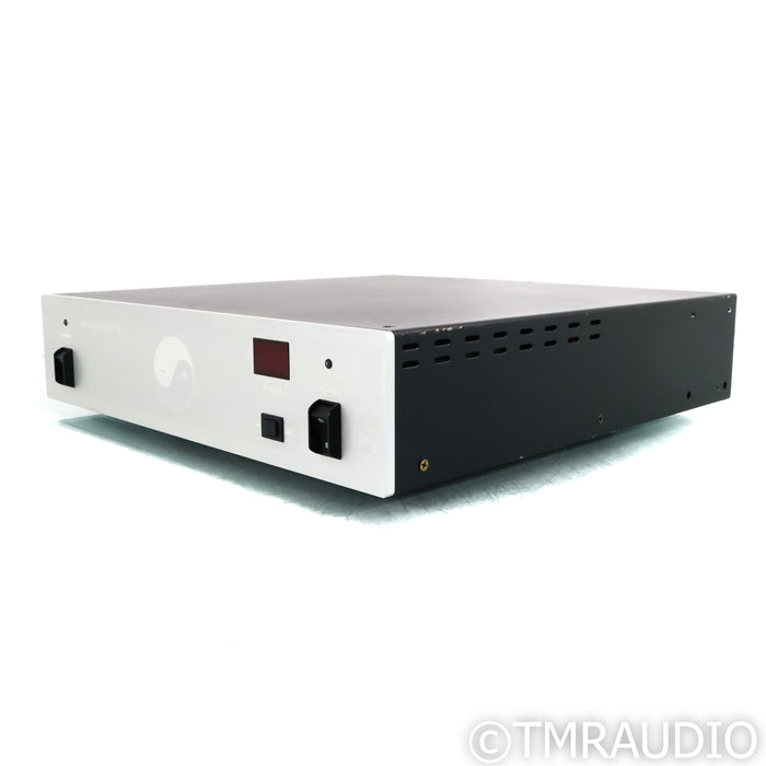 Equitech Q1000 AC Power Line Conditioner