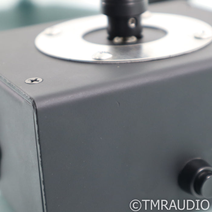 VPI Scout 1.1 Turntable; JMW 9" tonearm (No Cartridge)