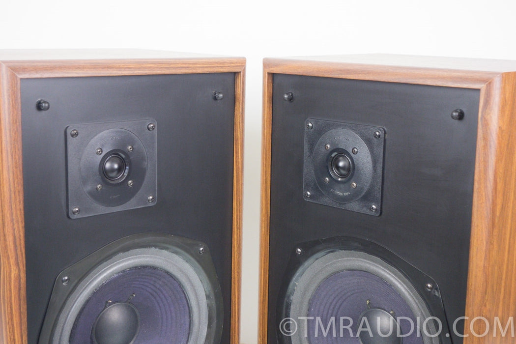 Vintage Advent 5002 Speakers