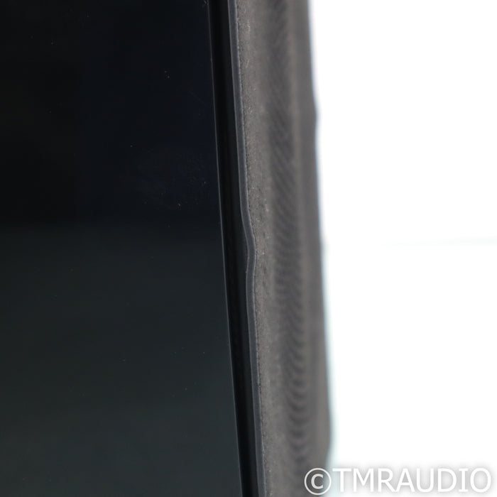 KEF R3 Bookshelf Speakers; Black Pair